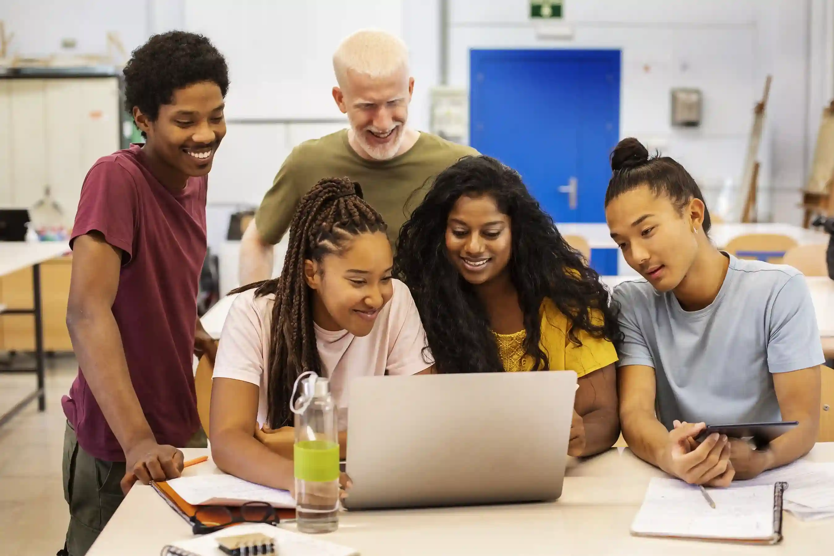 Is English hard to learn? Honest guide with tips for beginners