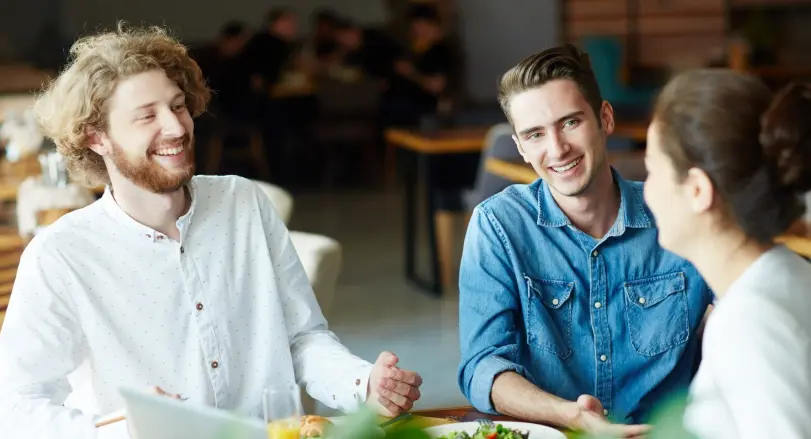 featured image of people talking about adverbs of manner