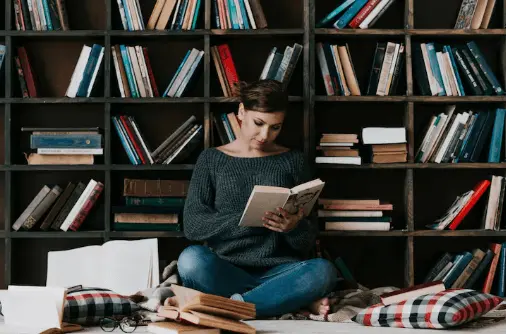 image of a woman learning idioms of happiness in english