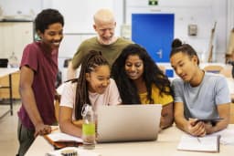 Is English hard to learn? Honest guide with tips for beginners